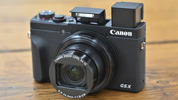 Máy ảnh Canon